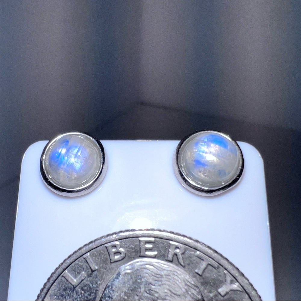 Excellent flash moonstone studs in Sterling Silver box jewelry included nwot